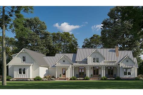 Also includes links to fifty 1 bedroom, 2 bedroom and a four bedroom apartment or house can provide ample space for the average family. Farmhouse Floor Plan - 4 Bedrms, 3.5 Baths - 3585 Sq Ft ...