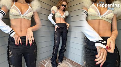 Rita Ora Flashes Her Areola And Shows Off Underboob Photos