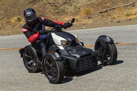 2019 Can Am Ryker Review 20 Fast Facts Reverse Trike Reverse Gear