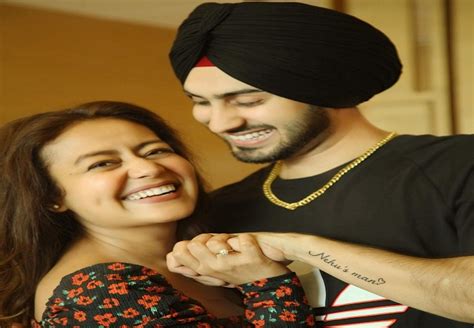 Neha Kakkar Rohanpreet Singh Gives Major Couple Goals By Setting Fire On The Dance Floor