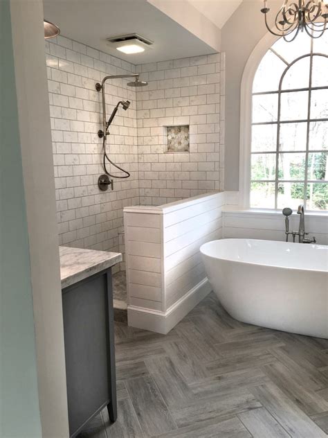 Bathrooms aren't just for convenience anymore. 21 Farmhouse Bathrooms for 2019