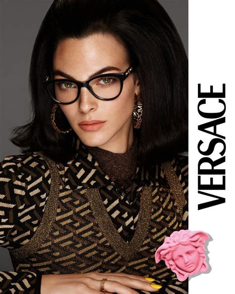 Vivid Vision Geometric Shapes And Innovative Design In The Versacefw21 Eyewear Collection