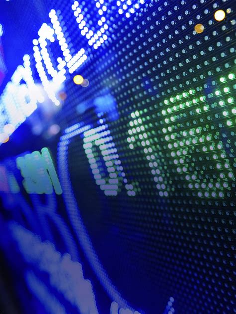 Since this swift code belongs to a primary office of the bank, it can have an optional branch code ___. Dividends | Macquarie Group