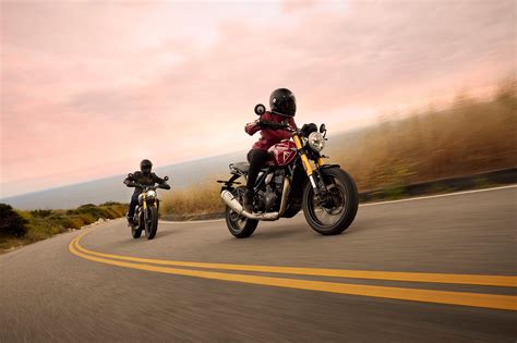 Triumph's New Speed 400 and Scrambler 400x