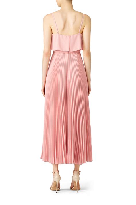 Rose Water Pleated Gown By Jill Jill Stuart For 55 70 Rent The