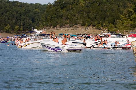 Lake Of The Ozarks Party Cove Lake Of The Ozarks Location