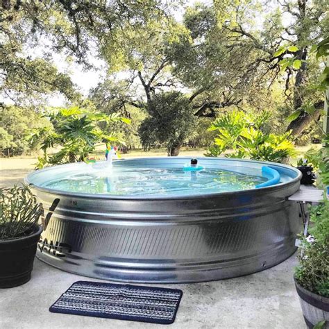 Clever And Functional Stock Tank Pool Ideas For Summer