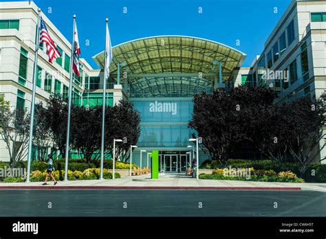 Apple Headquarters At One Infinite Loop In Cupertino California Stock