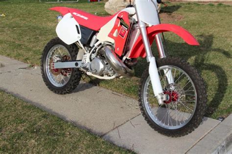 The honda cr 500 model is a cross / motocross bike manufactured by honda. 2001 HONDA CR500 VERY NICE!!! BIG BORE 2 STROKE MONSTER
