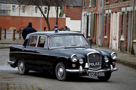 Eoo548b 1964 Wolseley 6110 Police Car On The Set Of Inspe Flickr