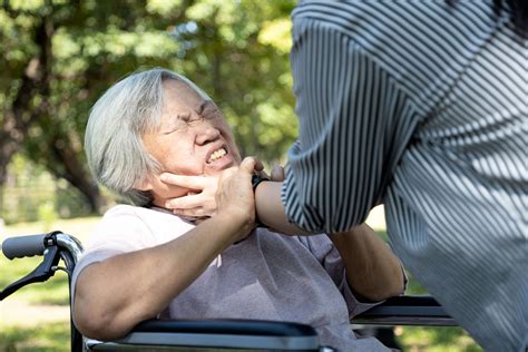 Common Forms Of Physical Abuse In Nursing Homes Nursing Home Injury
