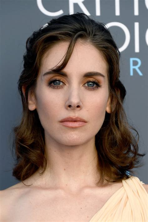 Alison Brie At The 2018 Critics Choice Awards Alison Bries Hair And