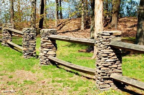 Stone Columns And Wood Fence Rustic Landscaping Driveway Fence