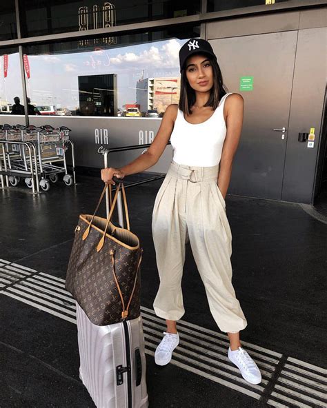 15 airport outfit ideas to wear in 2019 fashion inspiration and discovery