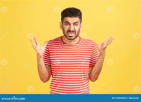 Extremely Angry Man Stock Photography 25320074