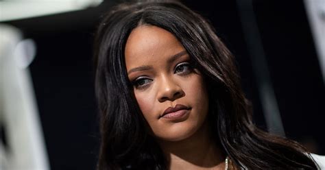 Rihanna Photo Sparks Allegations Of Cultural Appropriation