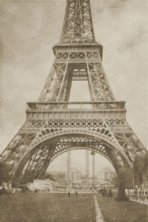 23 Vintage Eiffel Tower Free Stock Photos Stockfreeimages
