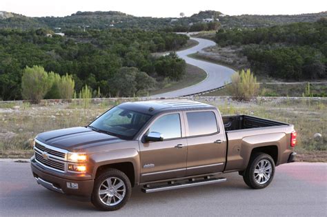 Why The 2014 Silverado Outdoes The Ford F150 And Ram 1500