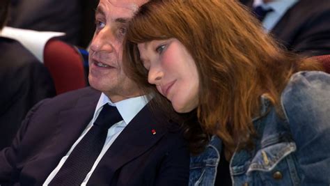 Nicolas Sarkozy Et Carla Bruni Ont Réveillonné Une Nouvelle Fois à Marrakech Ladepechefr