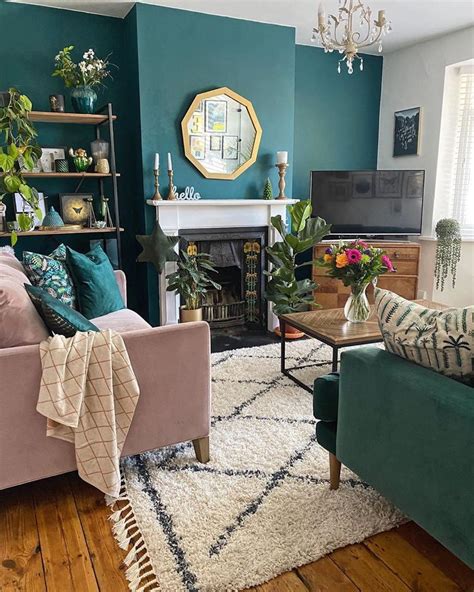 20 Forest Green Home Decor