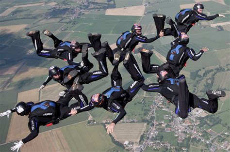 Formation Skydiving | World Air Sports Federation