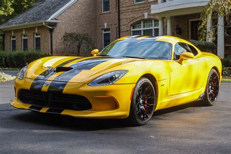 One Owner 1100 Mile 2013 Srt Viper Gts For Sale On Bat Auctions Sold