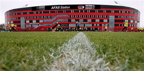 Komanda ilə cəmi iki gün məşq keçmişdim. AZ stadion | Voetbal