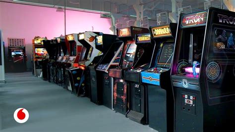 Servicio integral a empresas, centros docentes y organismos públicos. Juego Recreativa 80 Tipo Pac Man Rodillo / Amazon Com ...