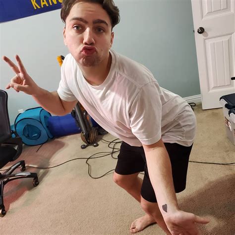 Here are some of the ways twitch streamers make their income: How Much Money Mizkif Makes On Twitch - Net Worth - Naibuzz