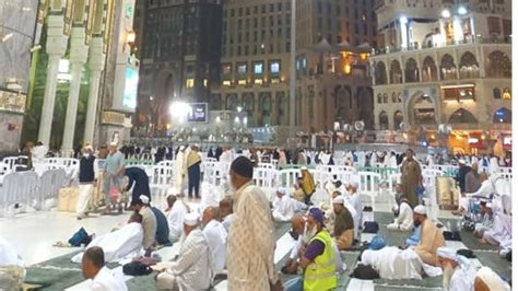 Makkah - Wednsday 24th may fajar azan in masjid al haram - YouTube