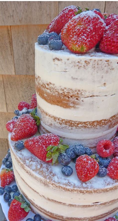 If you have only one cake recipe in your repertoire vanilla wedding cake. 25 Beautiful And Tasty Vegan Wedding Cakes - Weddingomania