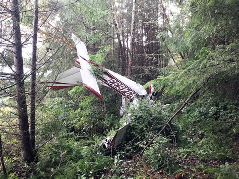 Plane Crash On Island