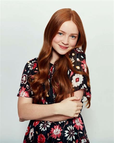She appears tall as compared to her age and has a slim but toned body. Sadie Sink in 2020 | Stranger things, Frau, Sinnlich