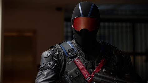 “Arrow” Reveals Identity of Masked Villain Vigilante (SPOILERS) | The