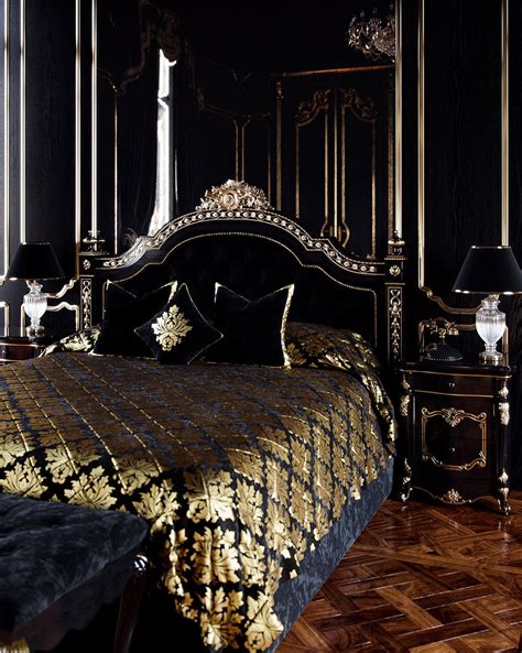 Pin By Joseph Amo On 法式参考 Black Gold Bedroom Luxury Master Bedroom