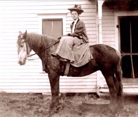 22 Amazing Vintage Photographs Of Women Riding Side Saddle From The Victorian Era ~ Vintage