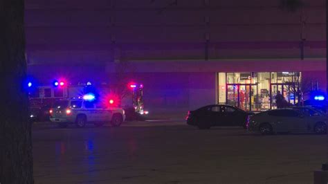 Search for suspects continues in Christmas Eve Colorado mall shooting
