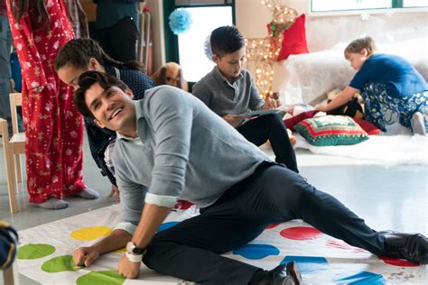 Cast Interviews - What do you like about Making a Hallmark Channel movie? - A Gift to Remember ...