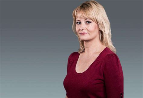 Tv 2 sporten, tv 2 sport, premium, program, og spill, sendeskjema, ol, sumo, gratis, app android, tv 2 sporten susanne, live, fotball, ansatte, manager, android, tippeliga nrk sport. Nrk Sport Programledere - NRK 2020