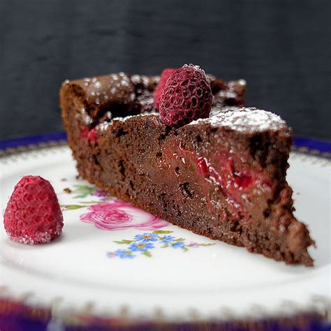 Einfache Schokoladentarte mit Himbeeren