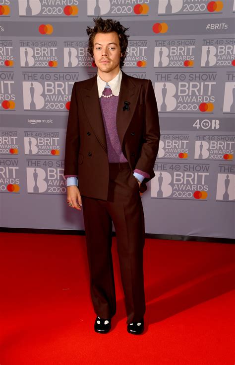 Actualizar 113 Imagen Harry Styles Brits Outfit Abzlocalmx