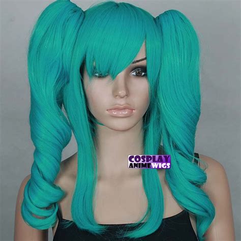 vocaloid miku cosplay wig it feels like real hair the strands have a very natural color and