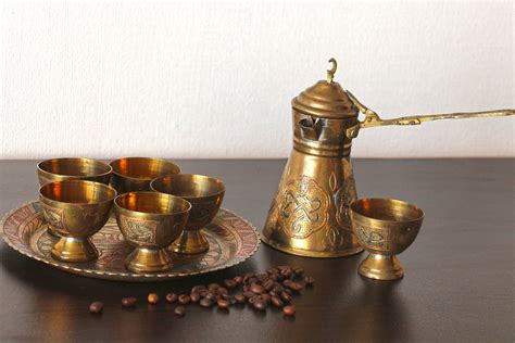 Vintage Islamic Dallah Coffee Pot Arabian Middle Eastern Arabic Bronze