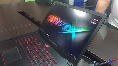 Asus Rog Laptop Termahal Hands On With The Asus Rog Zephyrus S A