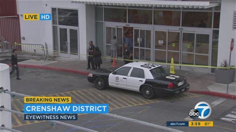 Woman Shot At Baldwin Hills Crenshaw Mall Food Court Abc7 Los Angeles