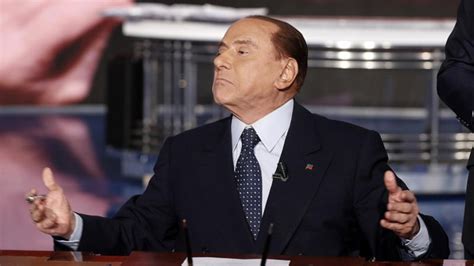 berlusconi el eterno candidato busca heredero