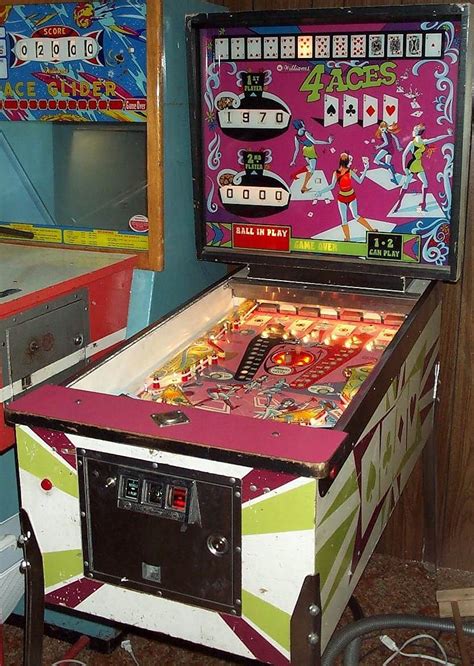 1970 4 Aces Williams Pinball Machine Coin Op Machine Arcade Machine