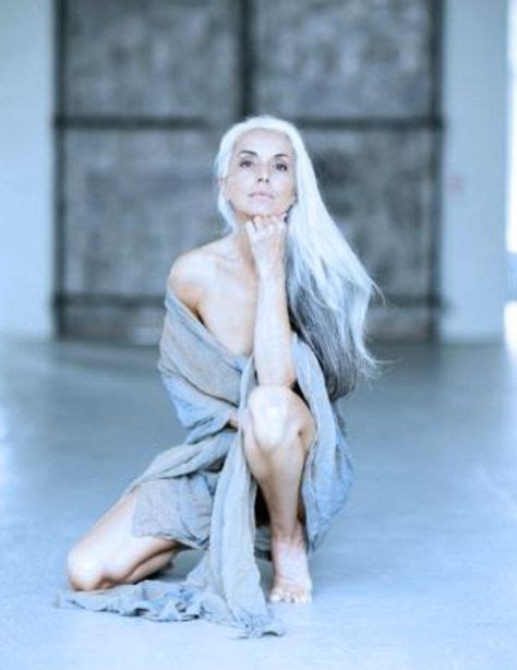 Stunning Elderly Photography Ideas From Beautiful Models Ageless Beauty Beautiful Old Woman