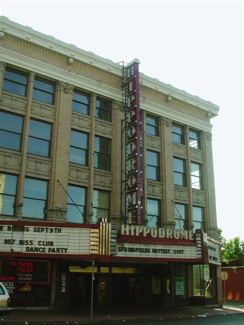 Showcase cinemas seekonk route 6, located in southern massachusetts, services surrounding communities. Paramount Theatre in Springfield, MA - Cinema Treasures