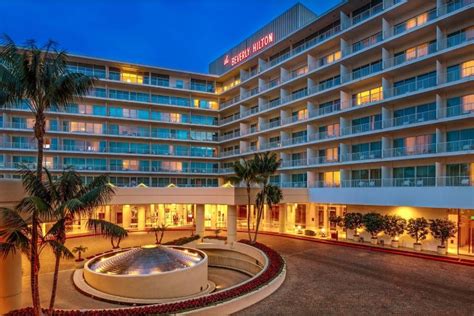 Hotels near buckhurst hill station; Cheap Hotels in Beverly Hills | Beverly Hills Hotels